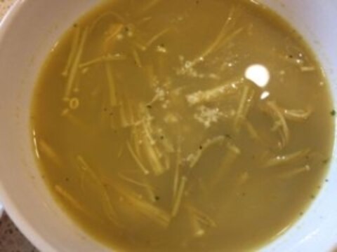 えのき茸の豆乳カレースープ